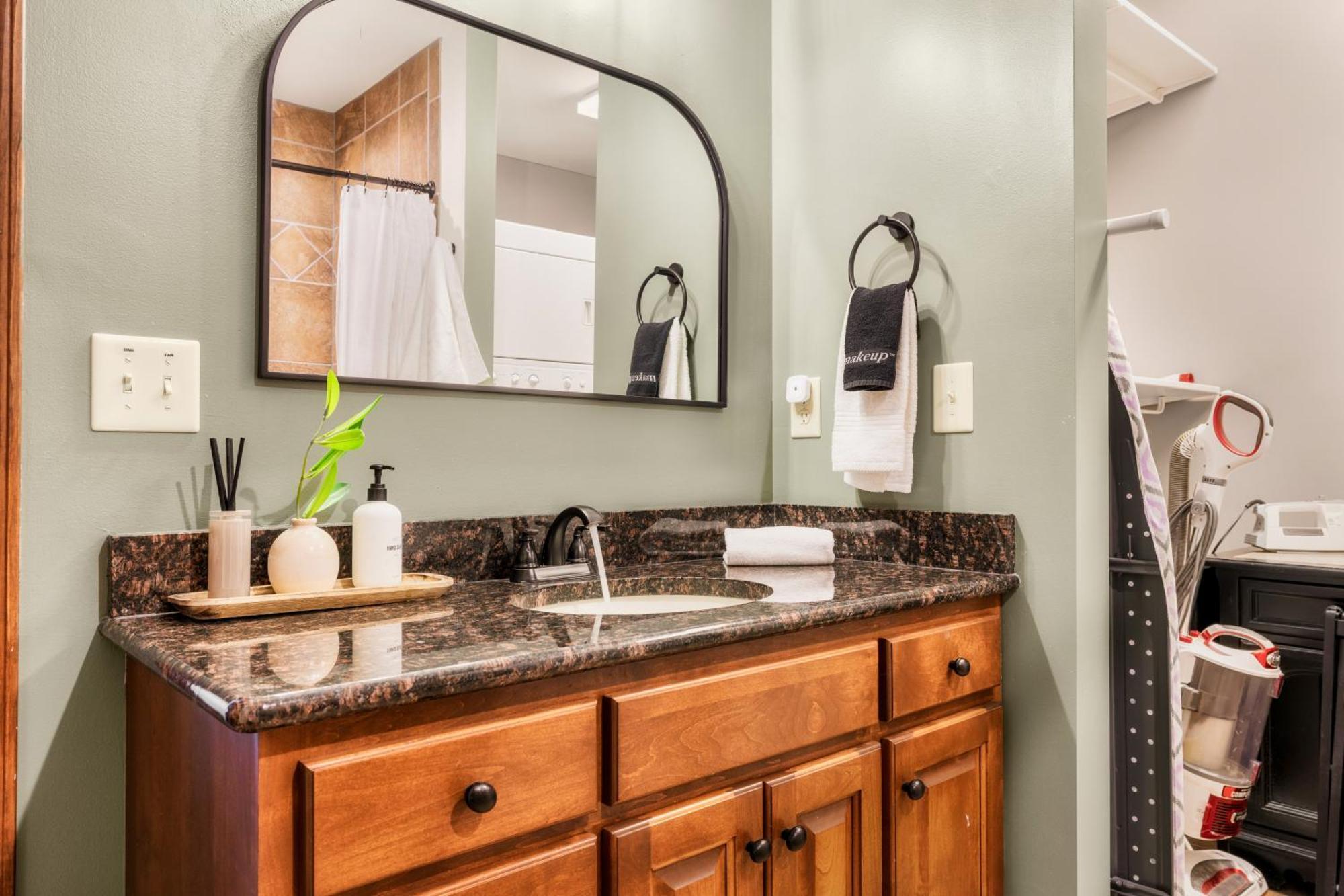 The Moondance Cabin By Lightfoot Stays Vacation Rentals Sevierville Esterno foto
