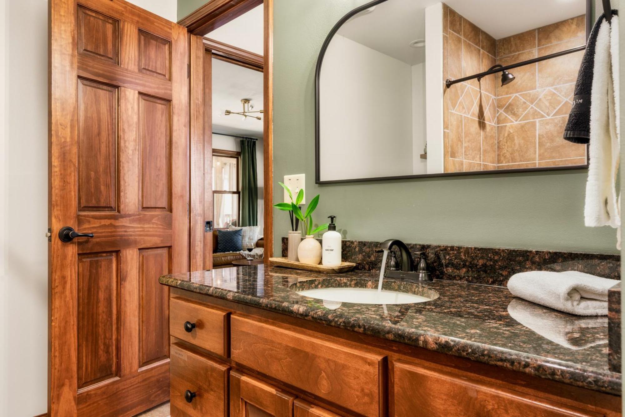 The Moondance Cabin By Lightfoot Stays Vacation Rentals Sevierville Esterno foto